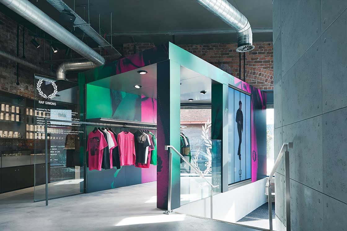 FRED PERRY X RAF SIMONS ACTIVATION