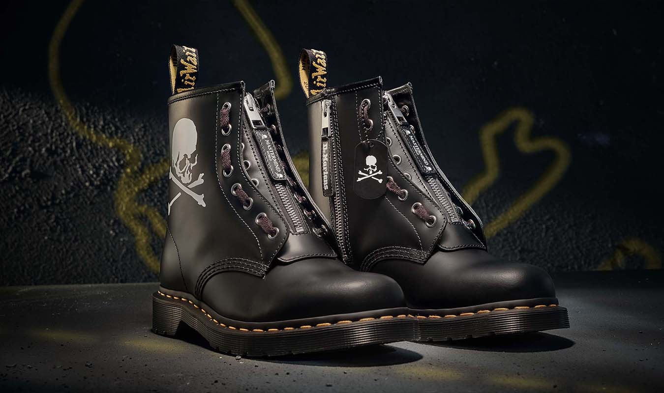 DR. MARTENS X MASTERMIND WORLD