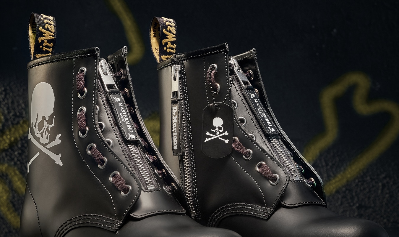 DR. MARTENS X MASTERMIND WORLD