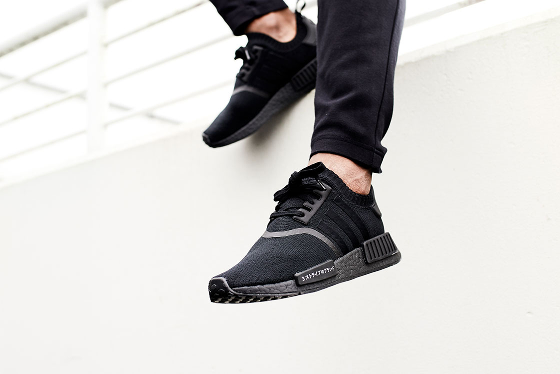 adidas nmd r1 triple black japan