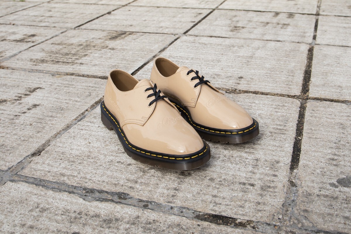beige dr martens