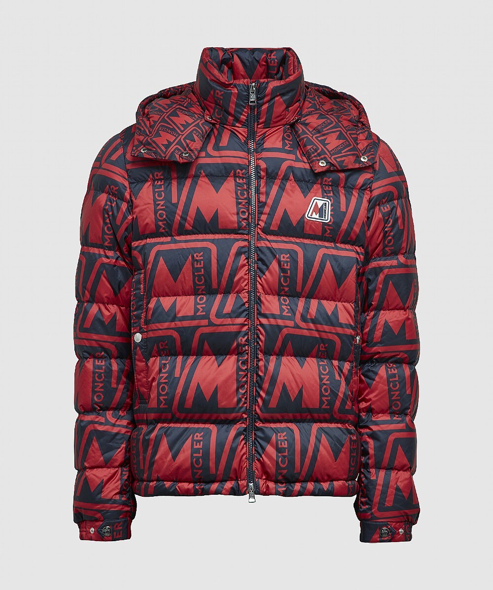 moncler student discount