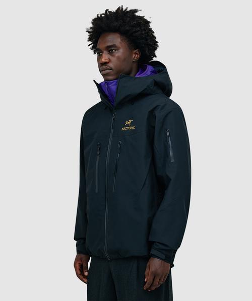 Arcteryx Alpha SV jacket | 24K BLACK | SEVENSTORE