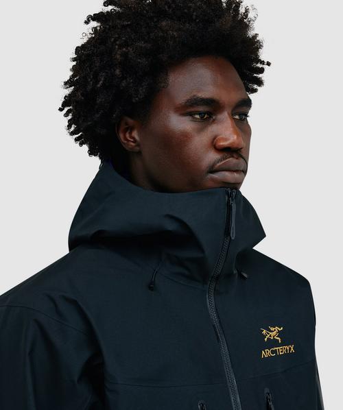 Arcteryx Alpha SV jacket | 24K BLACK | SEVENSTORE