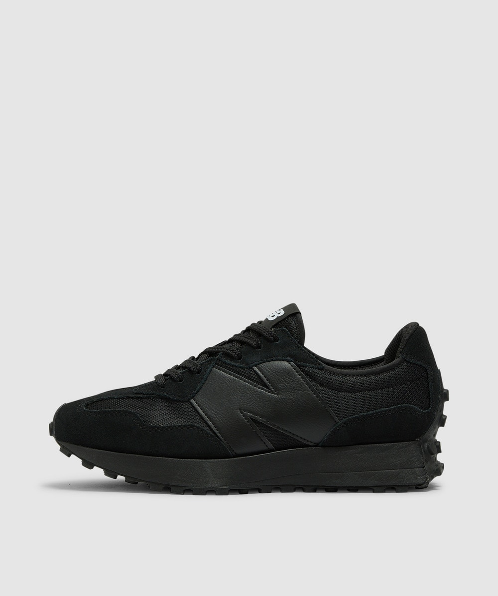 New Balance 327 sneaker | BLACK/BLACK/BLACK | SEVENSTORE