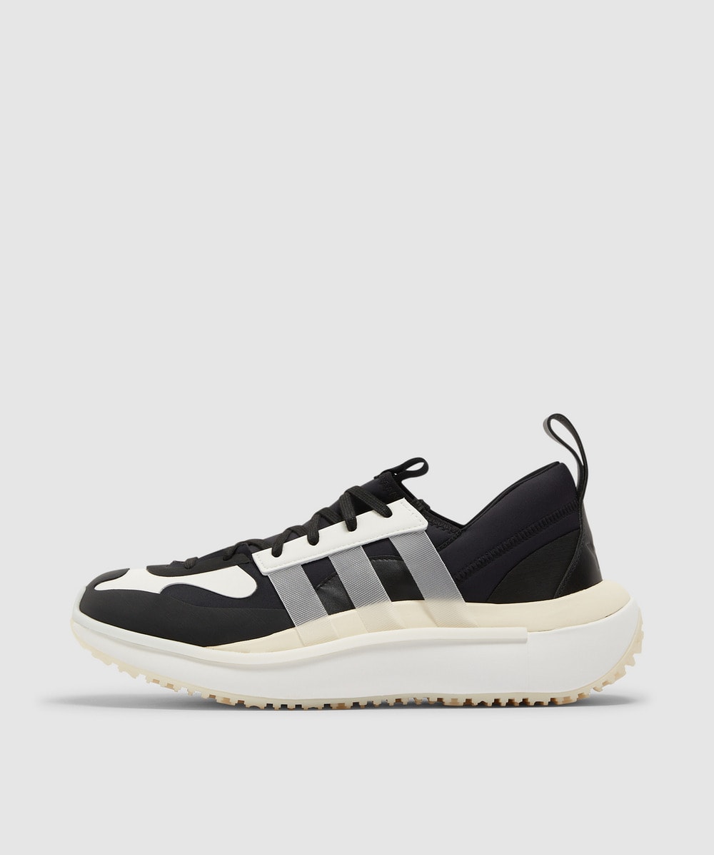 Y-3 Qisan Cosy Sneaker (Black/Core White - 7) - Size Clothing & Accessories > Shoes, Unisex