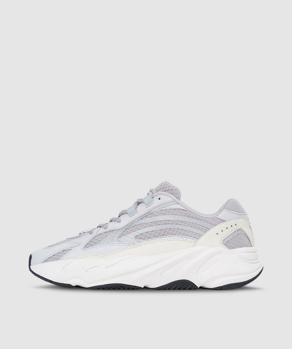 COLLECTION YEEZY BOOST 700 – ITRSNEAKERSTORE