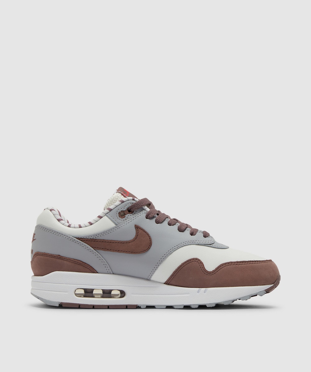 【本物保証 /関税・送料無料】Nike Air Max 1 PRM Shima Shima Amazon.com: Nike Air Max 1 PRM Shima Shima : Clothing, Shoes