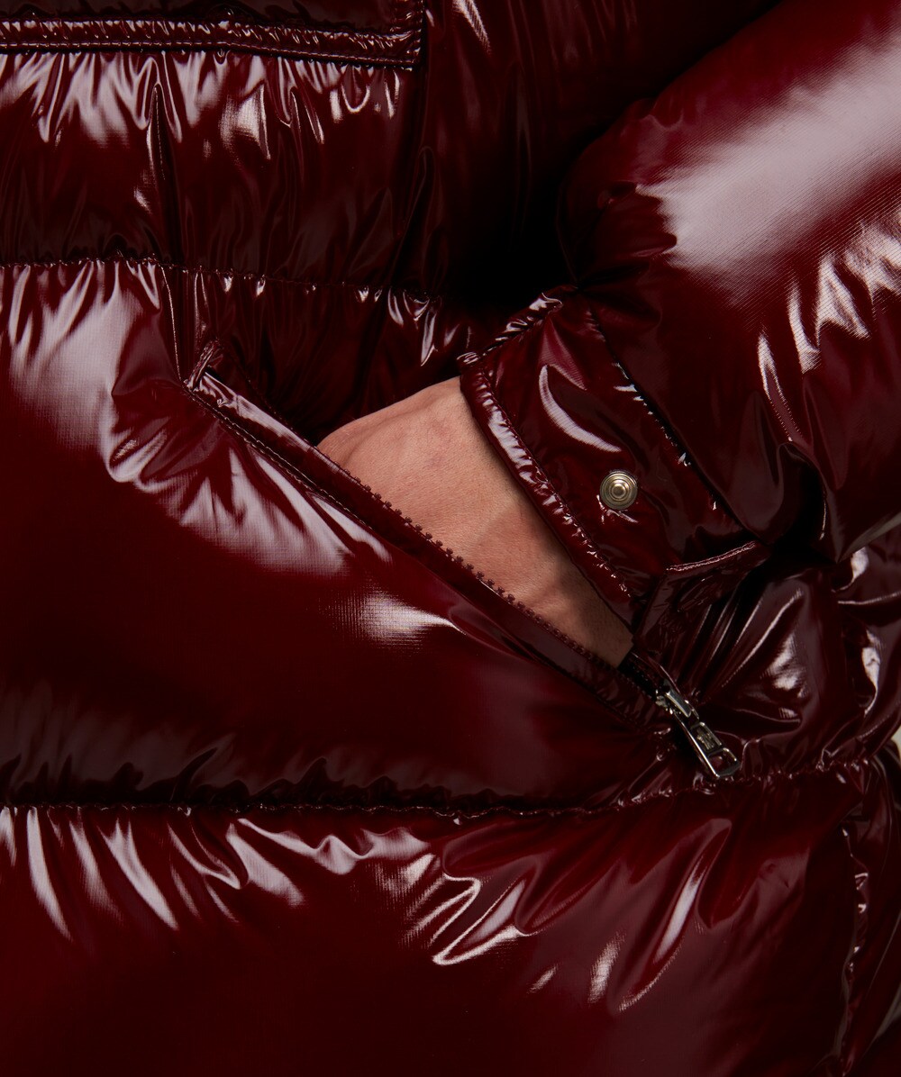 Burgundy on sale moncler vest