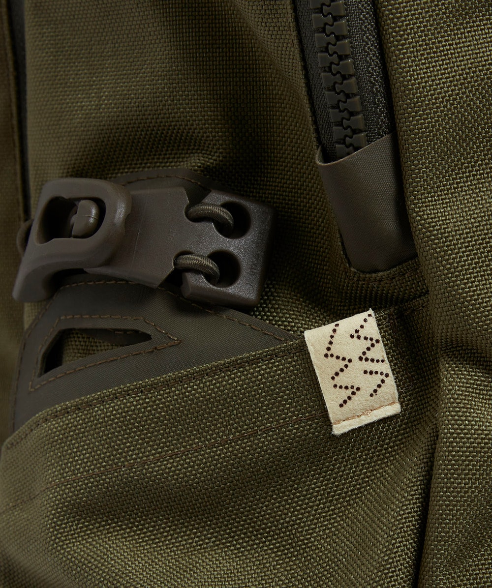 visvim バックパック　オリーブ Visvim Cordura 20L backpack | OLIVE | SEVENSTORE