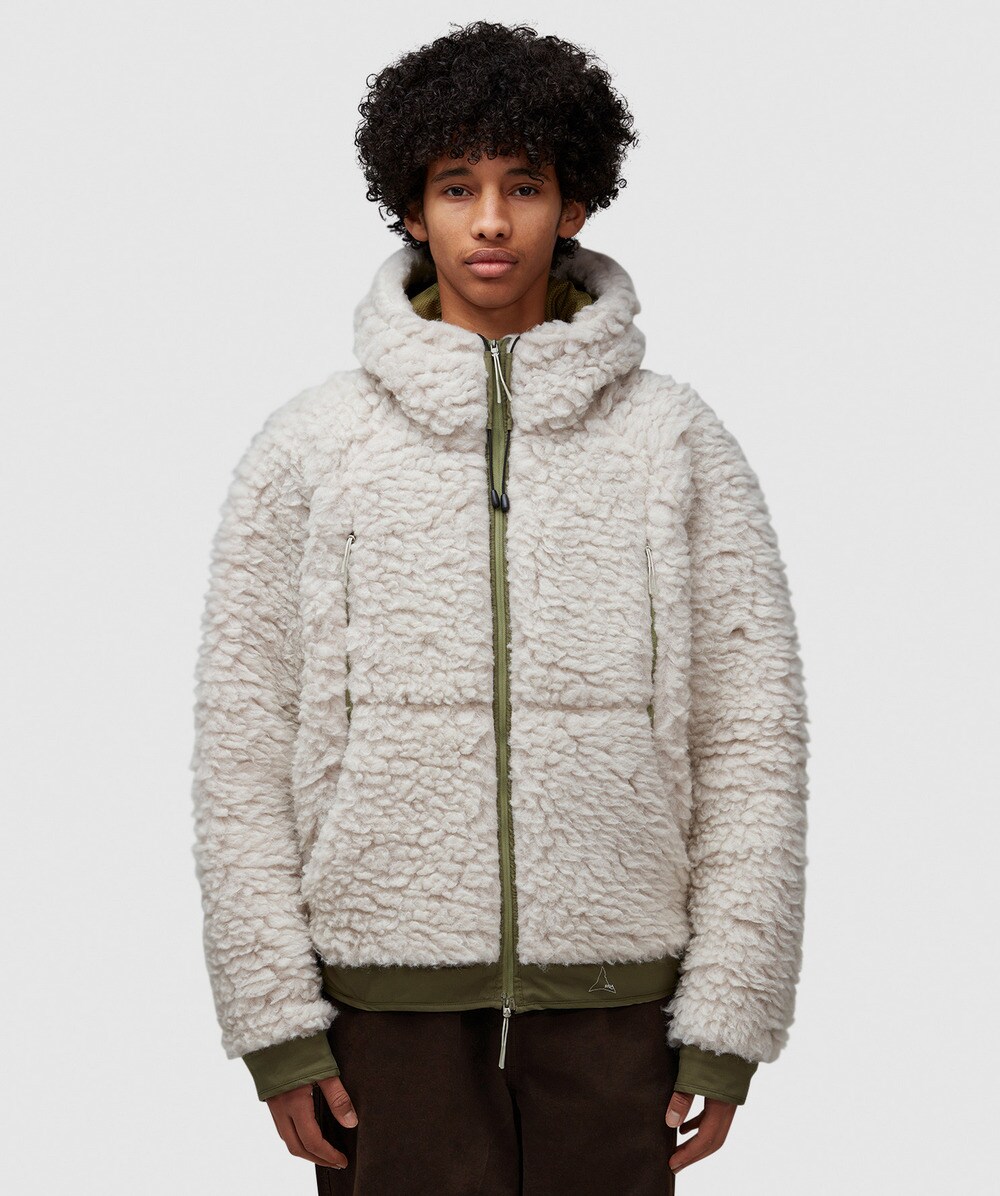 ROA Heavy furry jacket | SILVER SAGE | SEVENSTORE