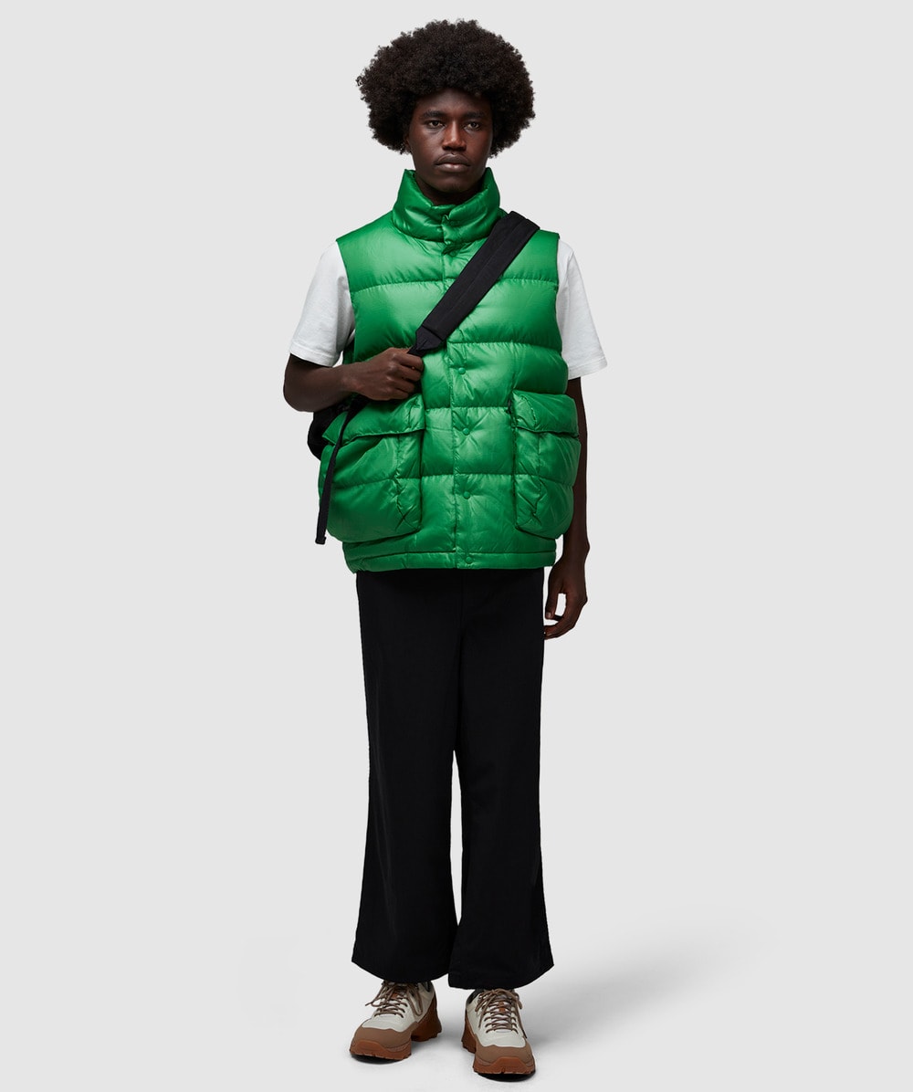 ジャケット・アウター Daiwapear39 TECH BACKPACKER DOWN VEST DAIWA PIER39 Ws TECH BACKPACKER DOWN VEST[BW24023WL-BSL37