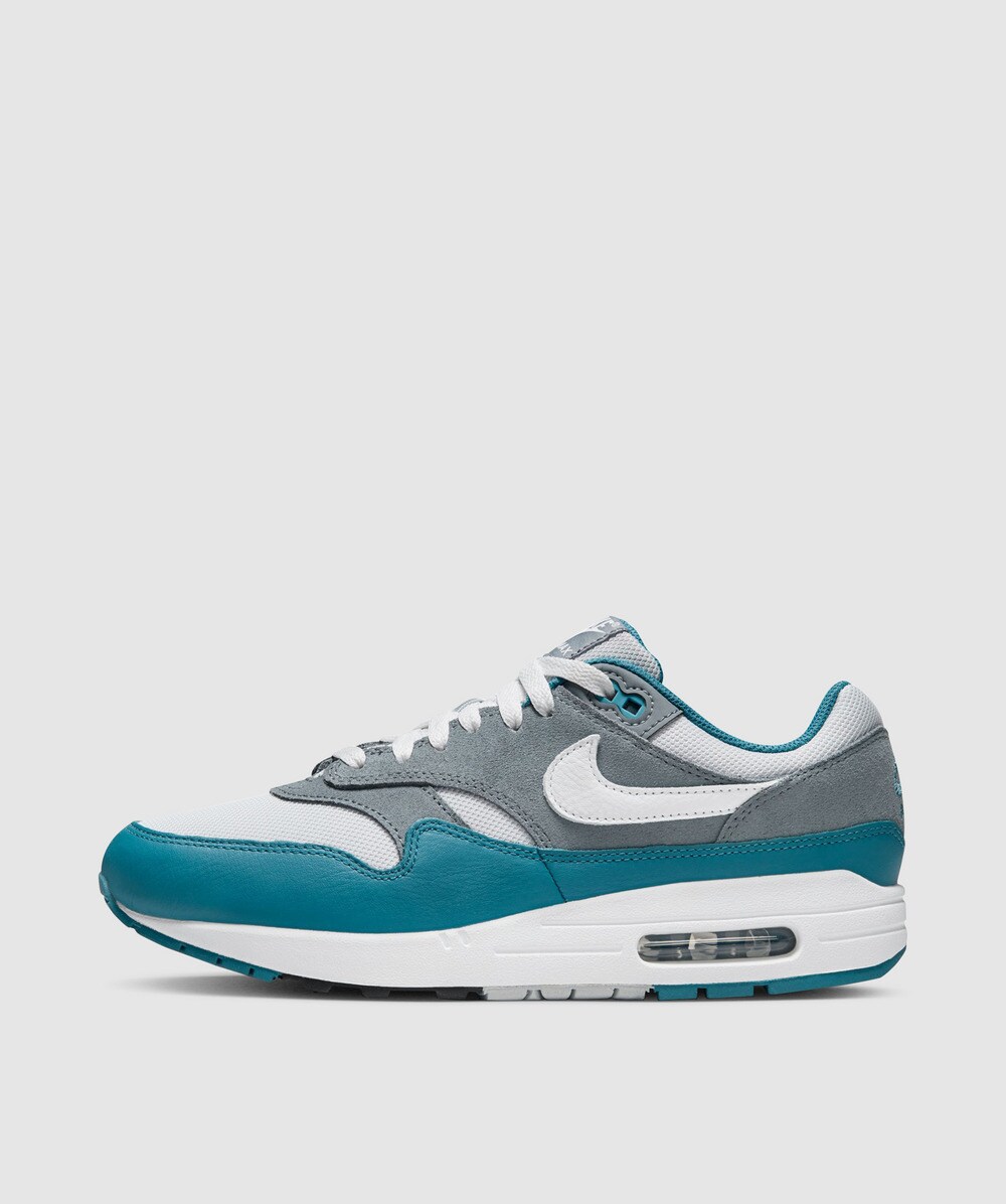 turquoise air max 1