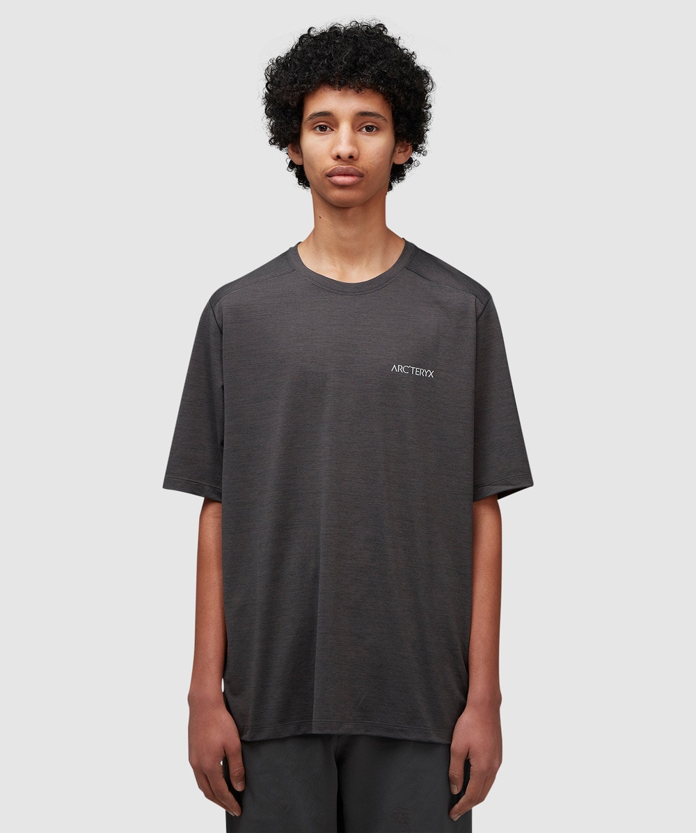 Arc'teryx Men's Cormac T-Shirt in Black Sapphire Heather Arc