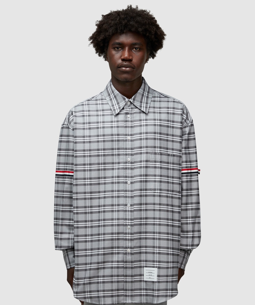Thom Browne Oversized Grosgrain Armband Shirt (Med Grey - 2) - Size Clothing & Accessories > Clothing > Shirts & Tops, Male