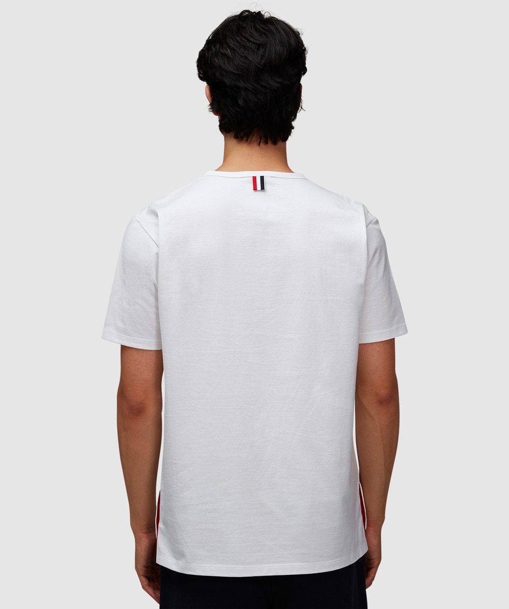 【関税&送料込】Thom Browne T-Shirt With Pocket Thom Browne Men's Medium Weight Jersey Pocket T-Shirt in
