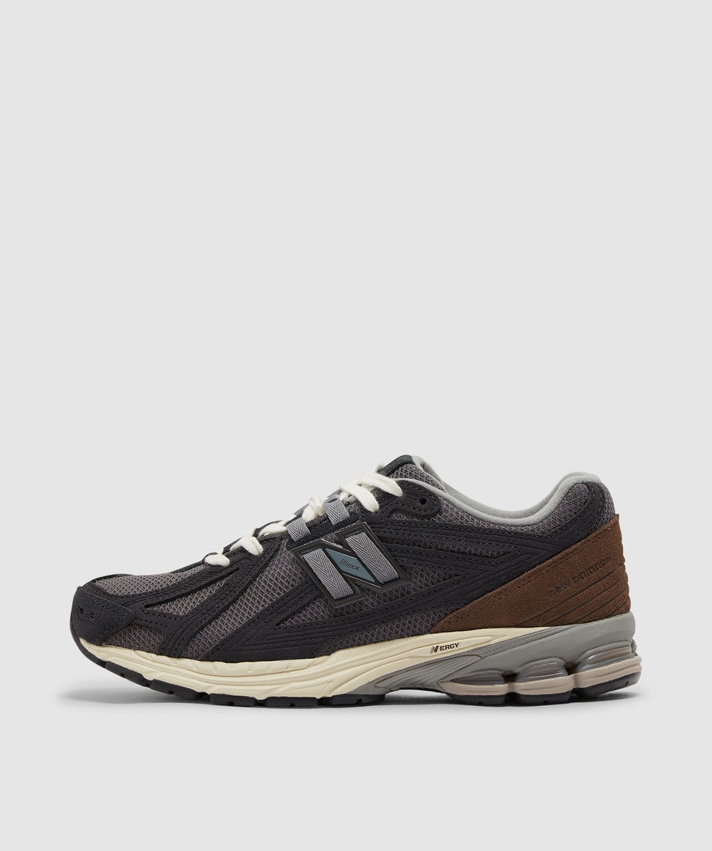 New Balance 1906 Sneaker (Phantom - 5) - Size Clothing & Accessories > Shoes, Unisex