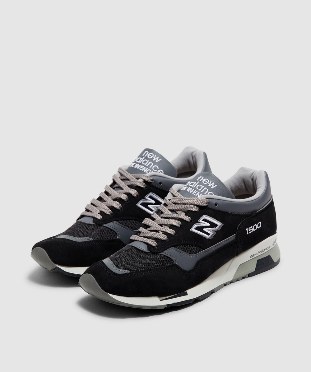 【ふーたろう】New Balance 1500 ブラック New Balance 1500 “Triple Black” の先行予約が開始 - Yakkun