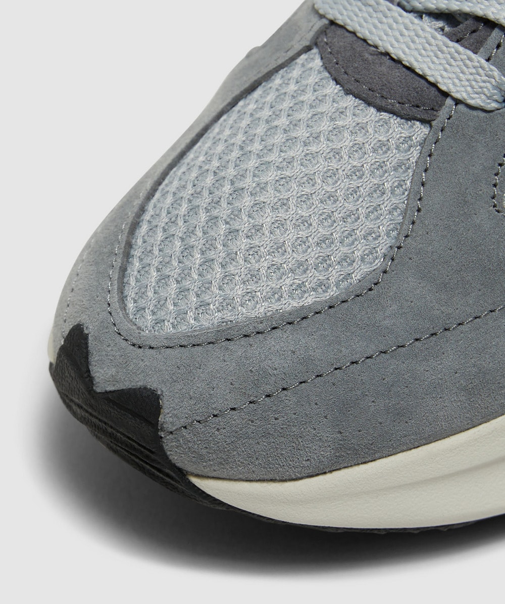 New Balance WRPD runner sneaker | GREY/WHITE | SEVENSTORE