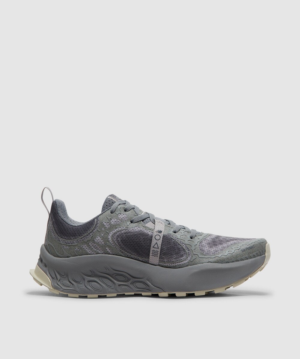 [New Balance] Fresh Foam X Hierro V8 (メンズ, 2E) NBPFES415Y New Balance Fresh Foam X Hierro v8 Gore-Tex 2E 'Timberwolf