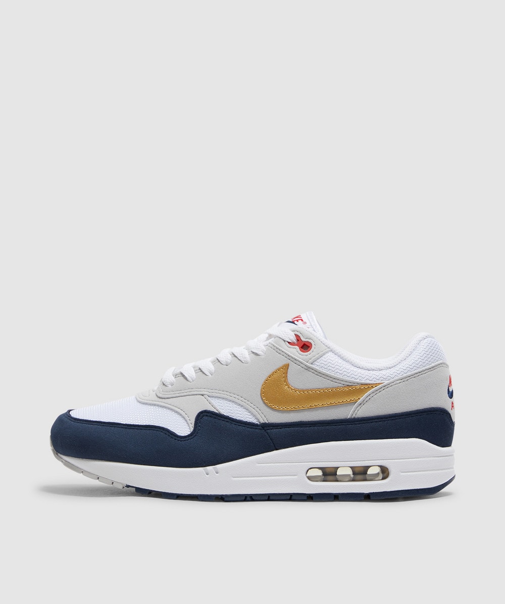Nike Mens Air Max 1 In Obsidian/mtlc Gold/white/lt Smoke Grey/univ Red