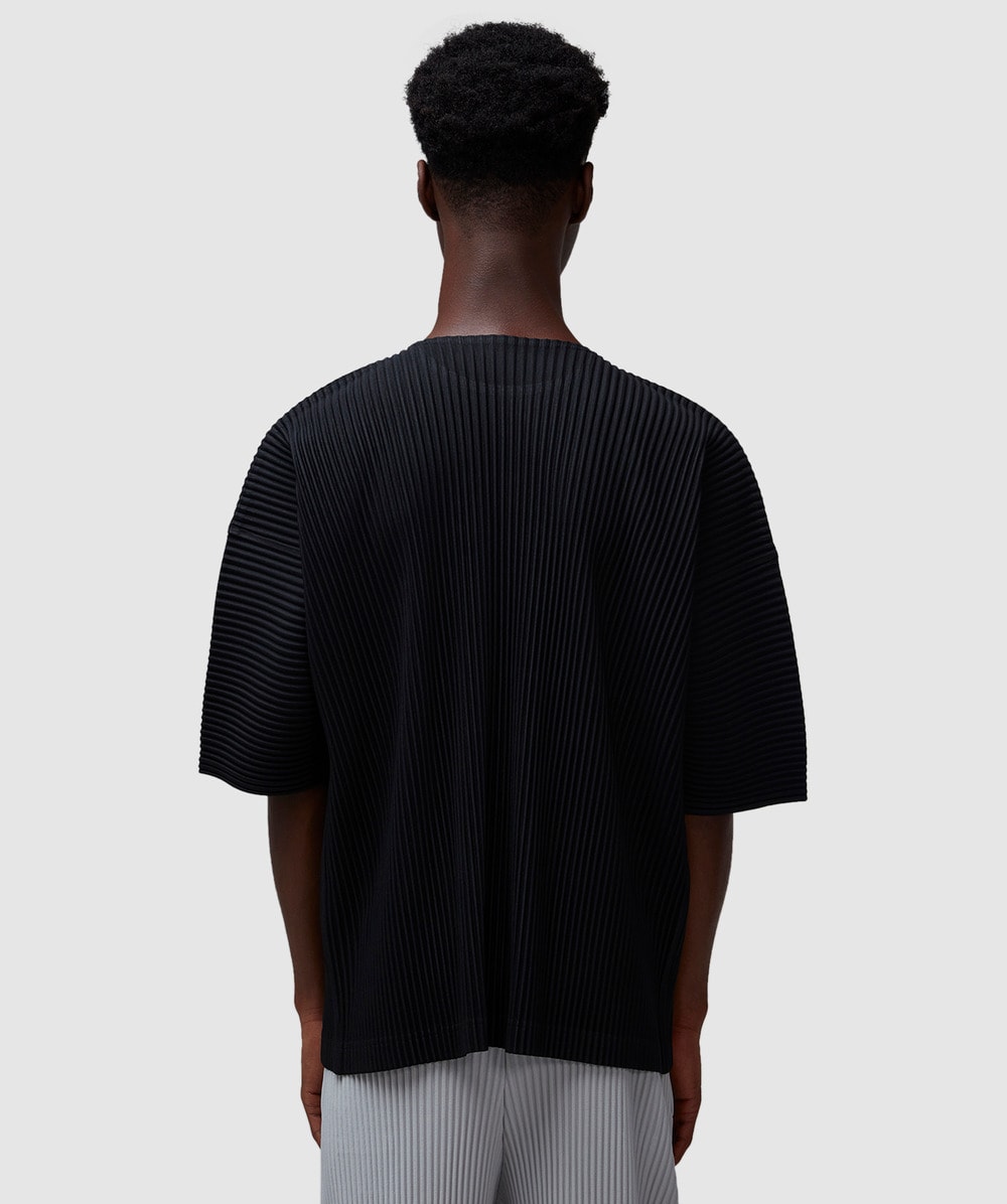 Homme Plissé Issey Miyake Pleats oversized t-shirt | BLACK Homme Plissé Issey Miyake Pleats oversized t-shirt | BLACK