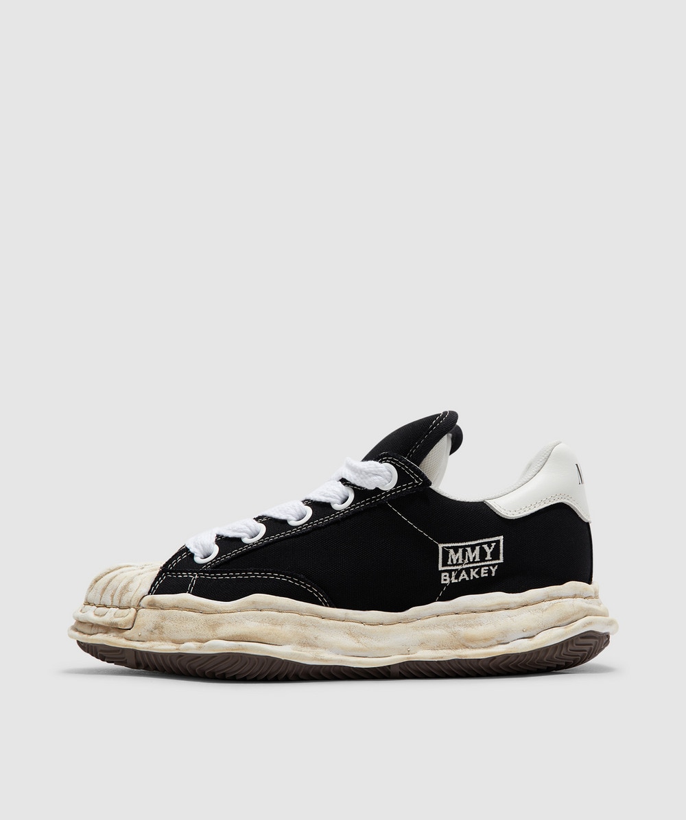 Miharayasuhiro Maison Mihara Yasuhiro Blakey Og Sole Puffer Canvas Trainer In Black