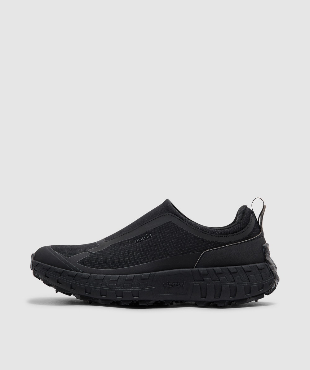 Norda The 001 Ltd Edition Graphene 1012 Sneakers In Pitch Black