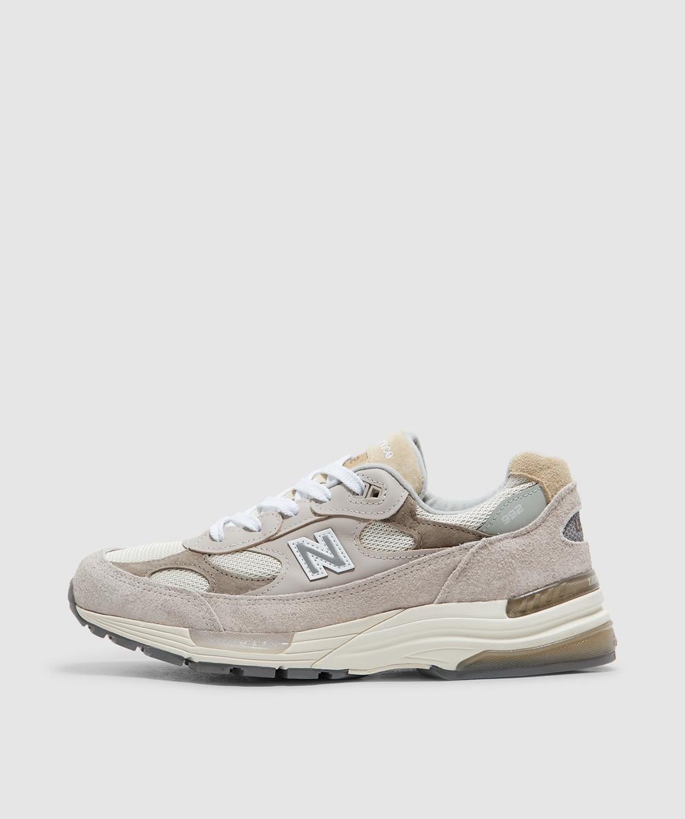 New Balance Mius 992 Trainer In Beige/white