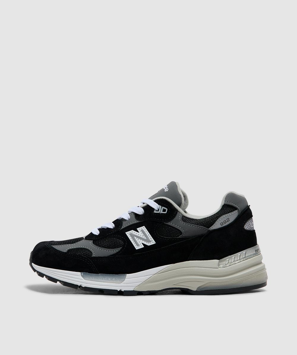 New Balance Mius 992 Sneaker (Black/White - 6) - Size 6 - Men's, Unisex
