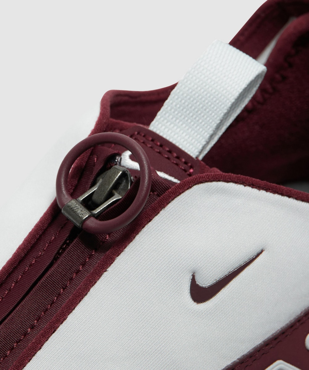 air max with the strap