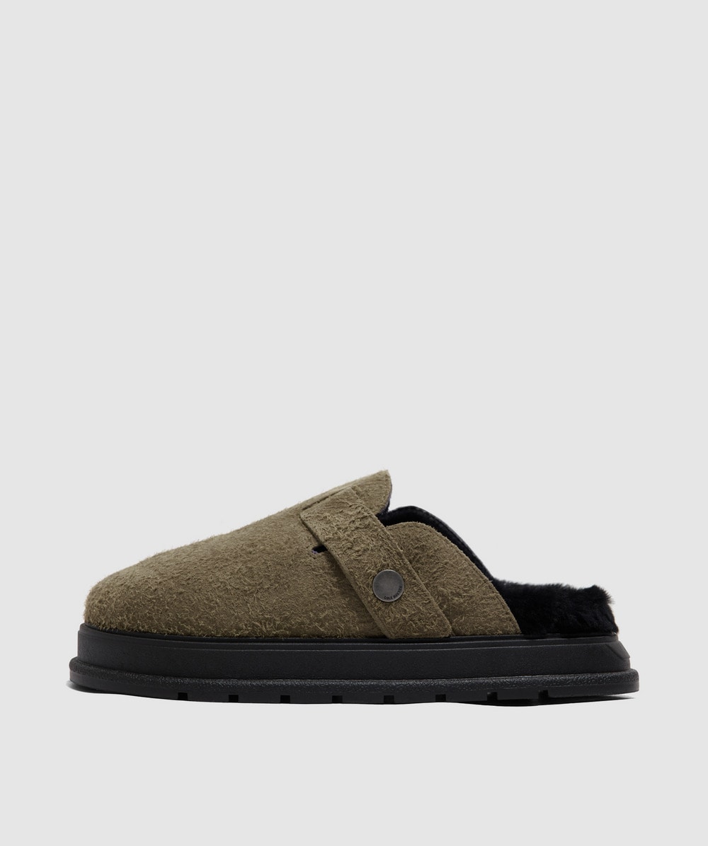 Cole Buxton Mens Khaki Shearling-lined Flat Suede Mules In Dakr Khaki