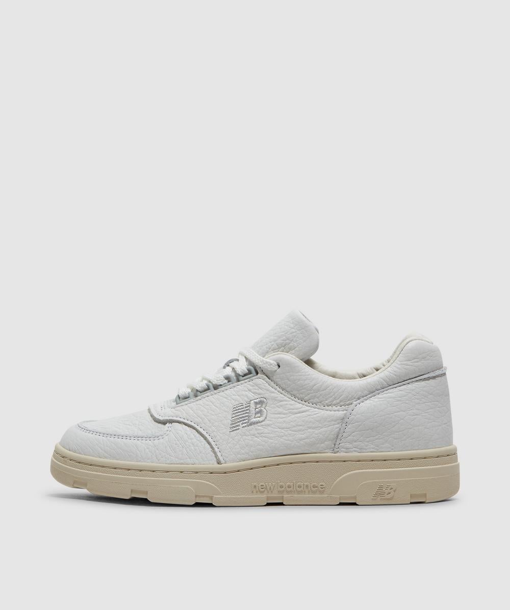 New Balance Miuk Allerdale Trainer In White