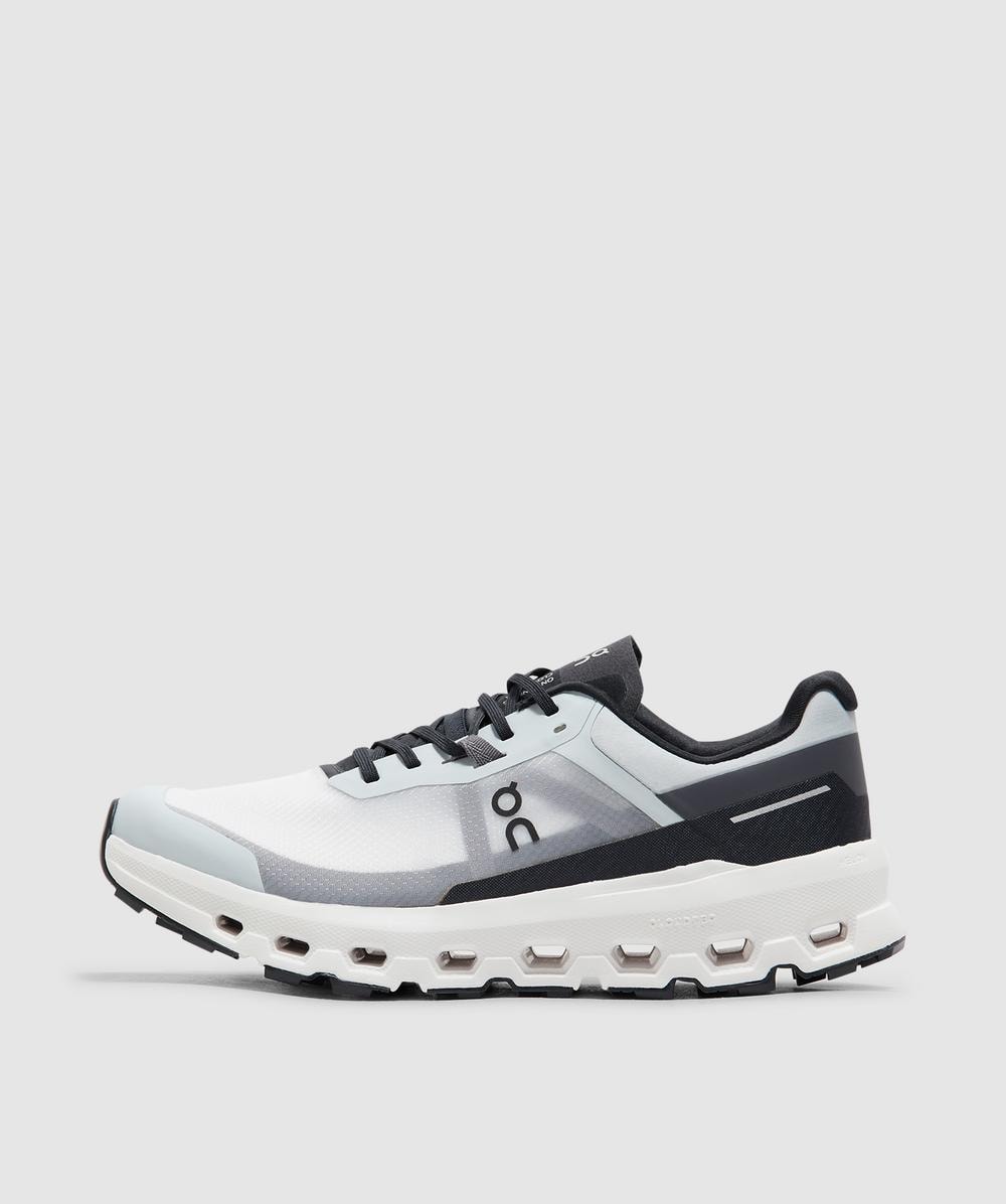 On Cloudvista 2 Sneakers In Glacier - Eclipse