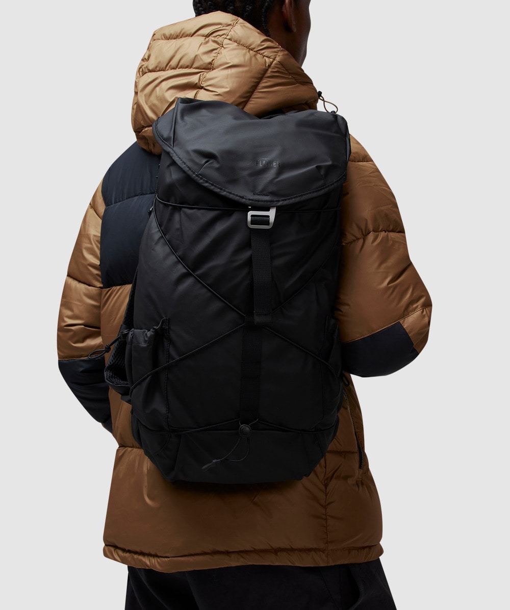 Elliker Wharfe flap over backpack | BLACK | SEVENSTORE