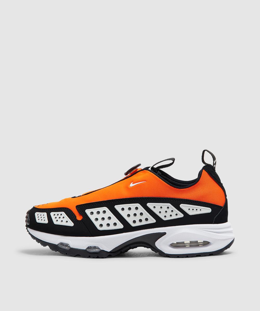 Nike Air Max Sndr Sneaker (Safety Orange/White-Black-Silver - 4) - Size 4 - Women's, Unisex