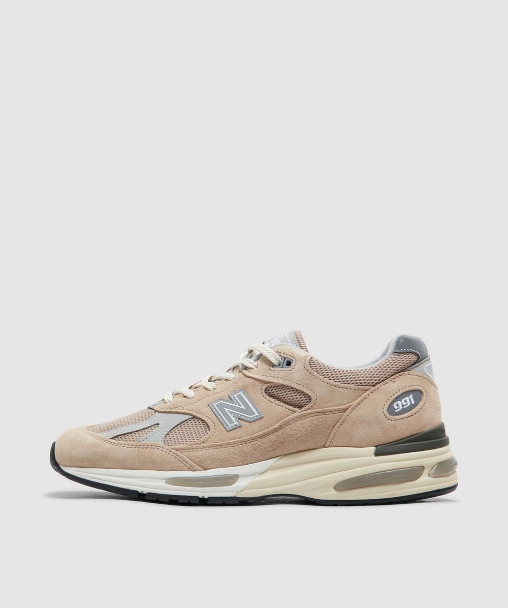 New Balance Miuk 991 V2 Sneaker (Cuban Sand - 9) - Size 9 - Men's, Unisex
