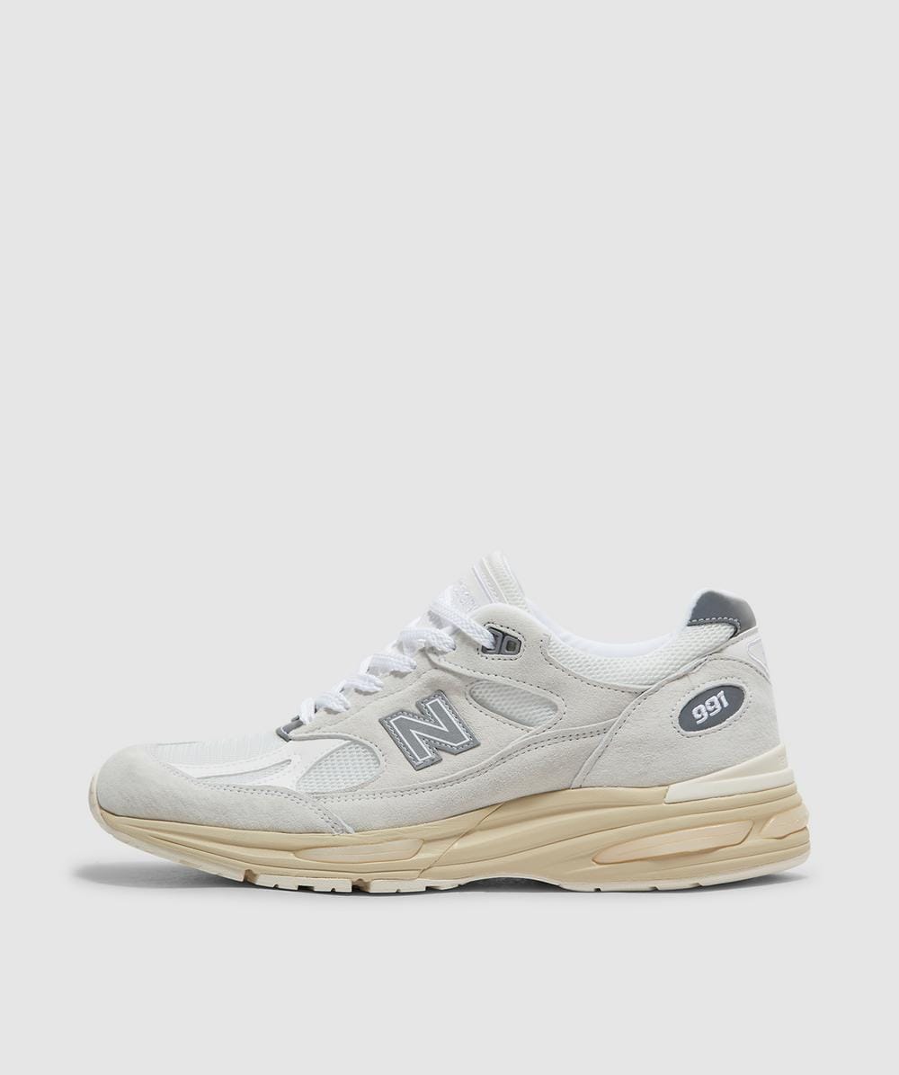 New Balance Miuk 991 V2 Trainer In Wind Chime