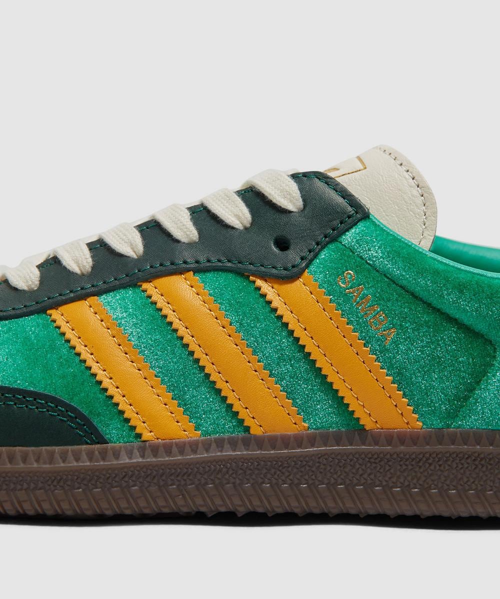 スニーカー adidas Samba OG Green Free Love Yellow Adidas Samba OG W Green/ Yellow Velvet Size 8.5Wmns/7.5Mens