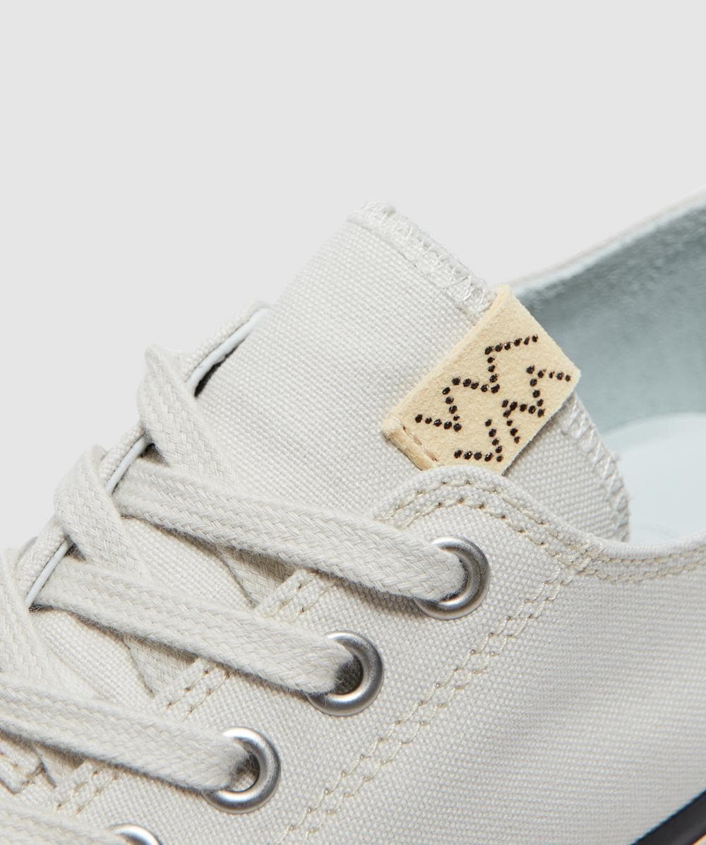 Visvim Skagway lo canvas sneaker | IVORY | SEVENSTORE