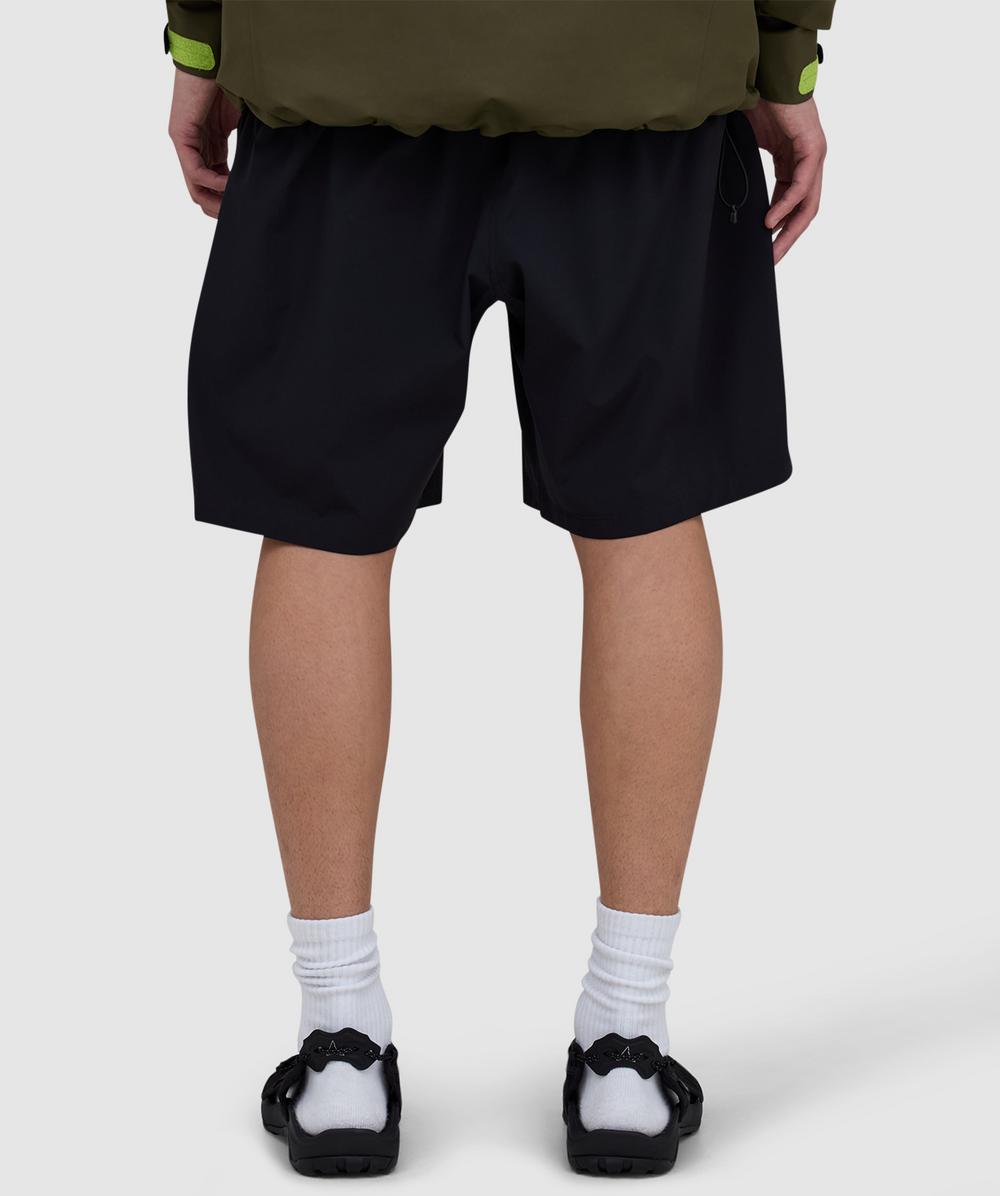 Arcteryx Incendo 9 inch short | BLACK | SEVENSTORE