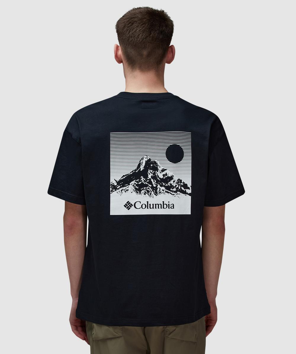 Columbia Black Butte Graphic T-shirt In Black, Linear V