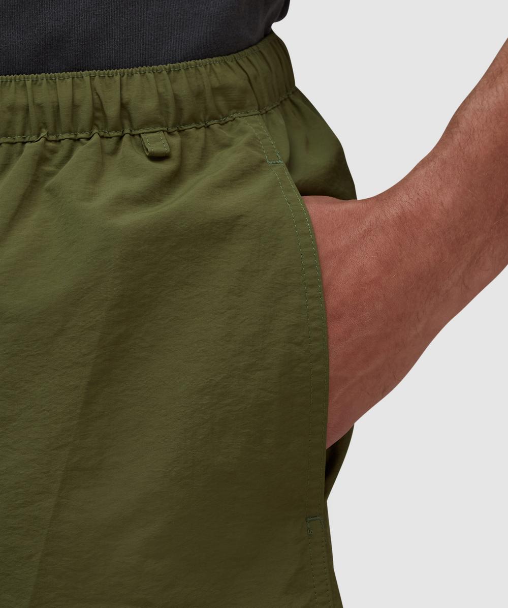 【THISISNEVERTHAT】ジョギングショートオリーブ thisisneverthat Jogging short | OLIVE | SEVENSTORE
