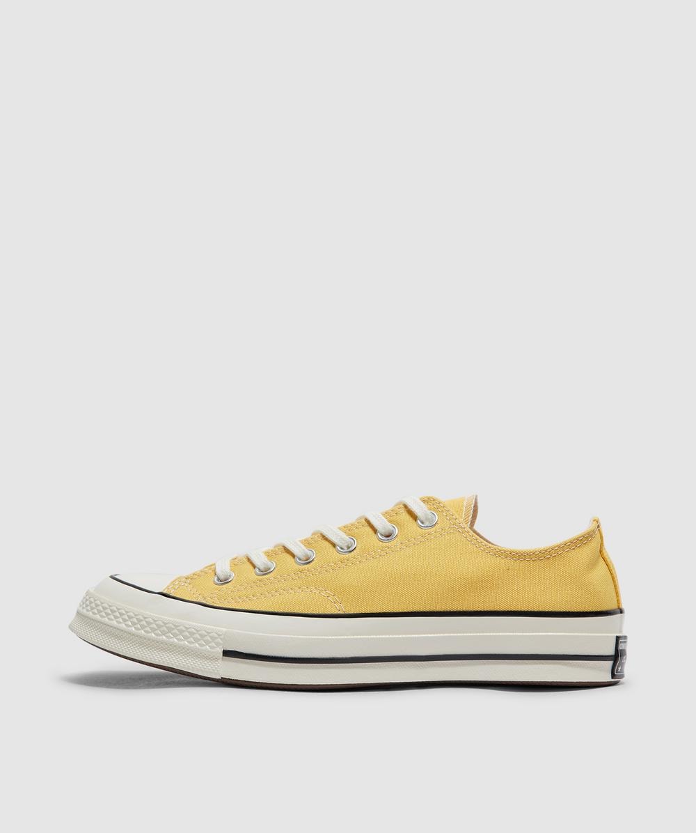 Converse Chuck '70 Low Sneaker In Bananas/egret/black