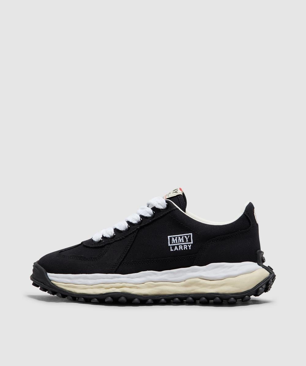 Maison Mihara Yasuhiro Larry Low Top Sneaker (Black - 44) - Size 44, Unisex