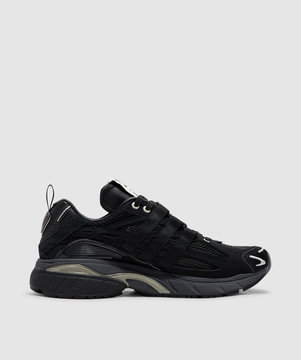 adidas x SFTM adistar cushion sneaker | BLACK | SEVENSTORE