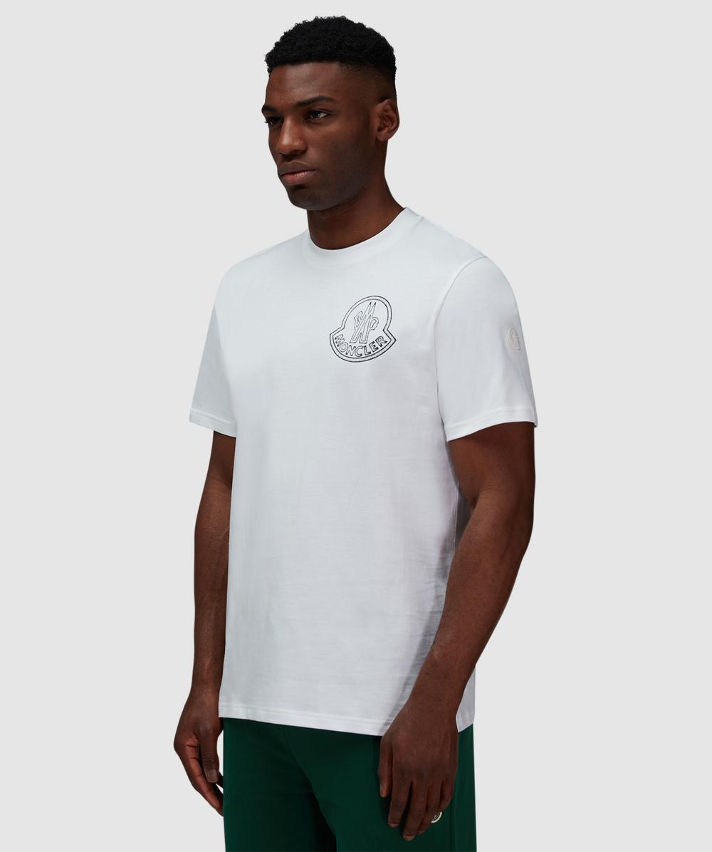 Tシャツ・カットソー MONCLER TSHIRT (8C0001589AUG) Moncler logo-print Cotton T-shirt | Black | FARFETCH