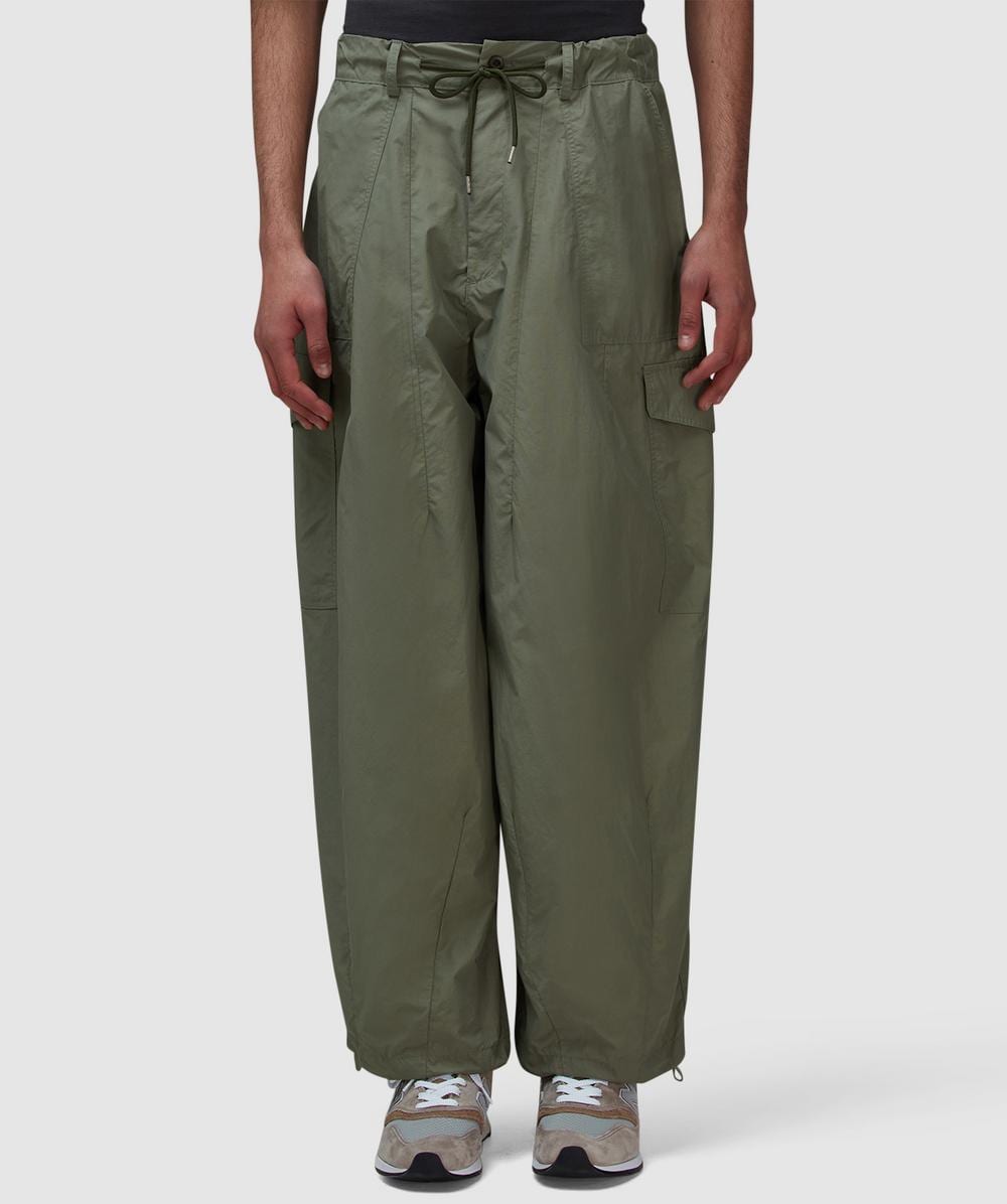 【YOURNUS】FW Nylon Cargo Balloon Pants FrizmWORKS - Nylon Cargo Balloon Pants - Black – Frizmworks