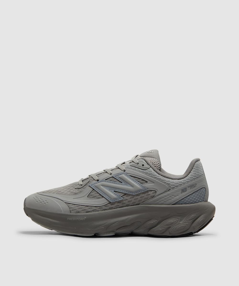 New Balance Fresh Foam Sneaker (Grey/Grey - 7) - Size 7 - Men's, Unisex
