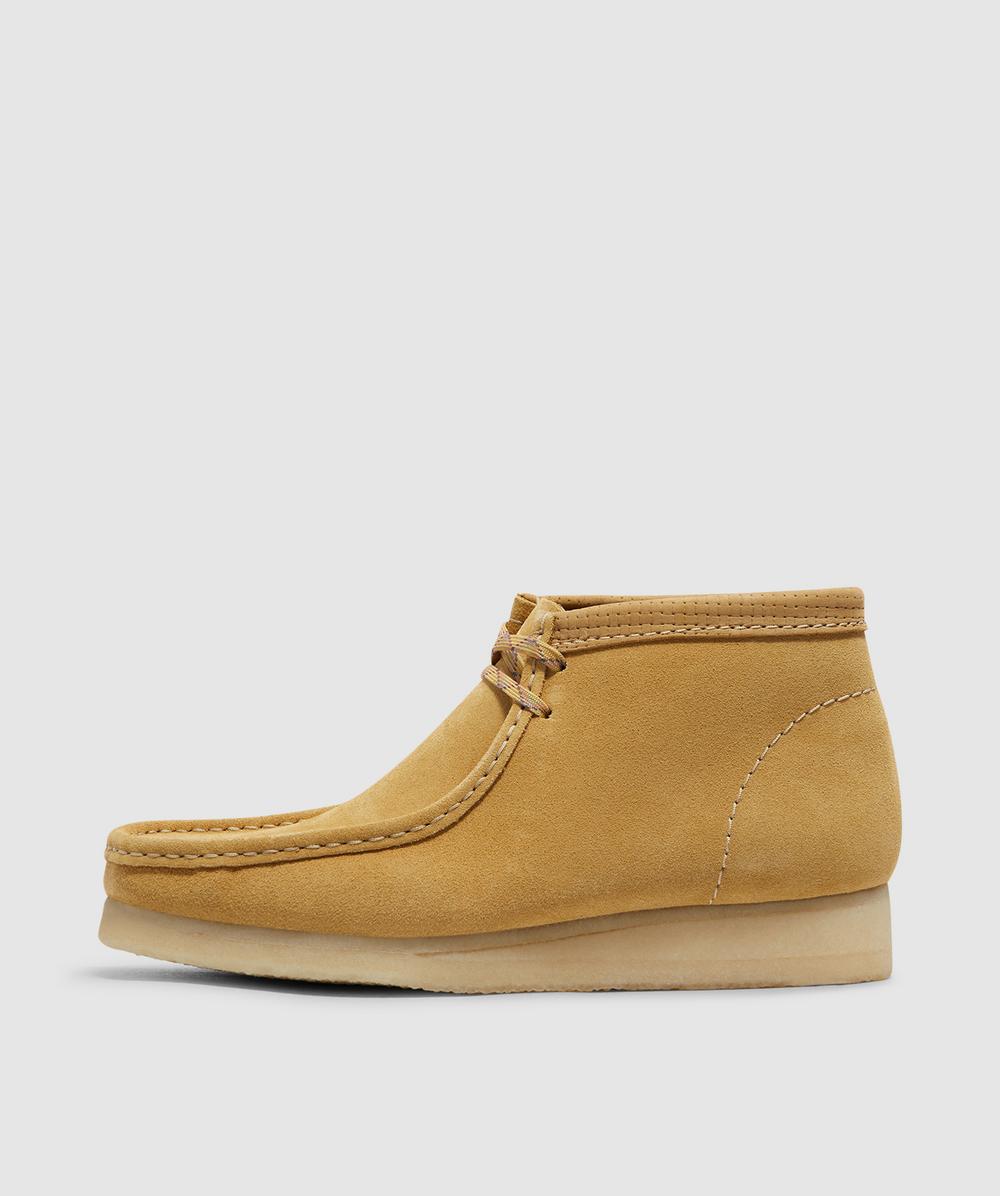 Clarks Originals Wallabee Boot (Golden Tan Suede - 6) - Size 6 - Men's, Unisex
